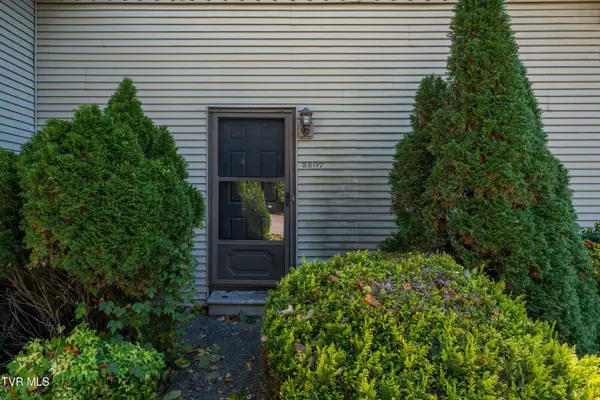 Johnson City, TN 37604,2207 Forest Acres DR #2207