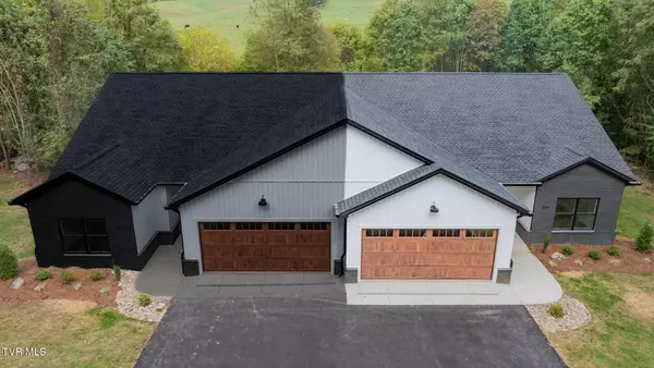 Johnson City, TN 37615,1519 &1521 Carroll Creek RD