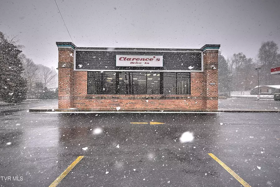 1502 N Main Ave AVE, Erwin, TN 37650