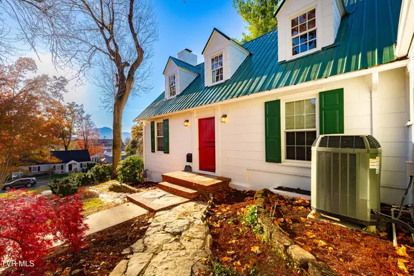 Kingsport, TN 37660,1256 Catawba ST