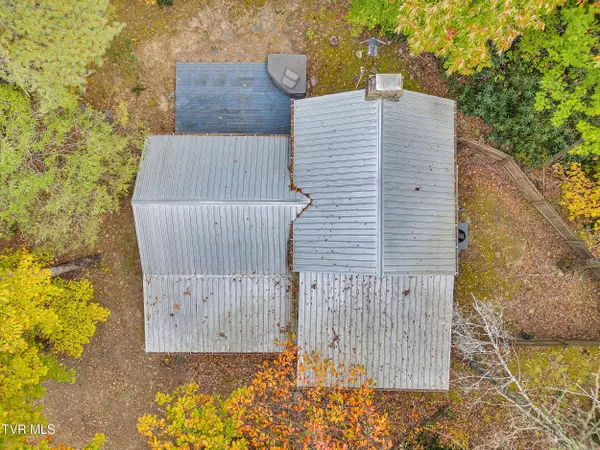 Greeneville, TN 37743,300 Peavine WAY