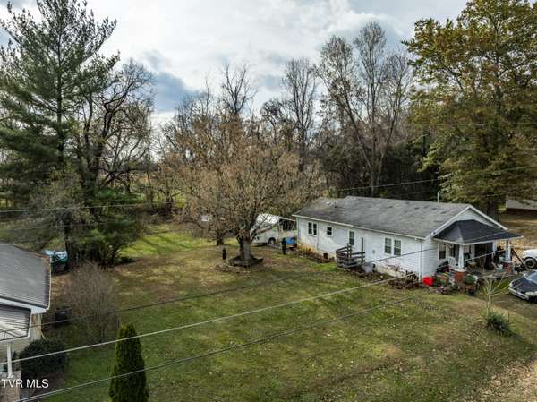 Johnson City, TN 37601,909 Pine Grove AVE