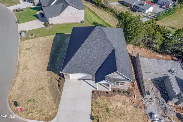 Gray, TN 37615,111 Quiet Stroll LN