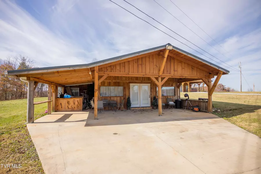 7695 Greystone RD, Afton, TN 37616