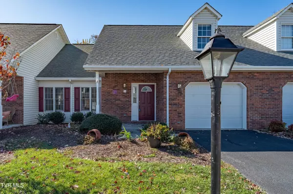 3 Cherokee Ridge CT #3, Johnson City, TN 37604