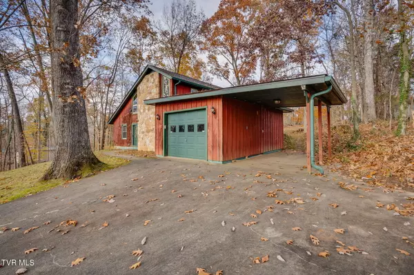 Kingsport, TN 37664,321 Pitkin DR