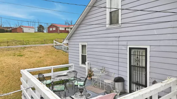 Castlewood, VA 24224,195 Red Oak Ridge RD