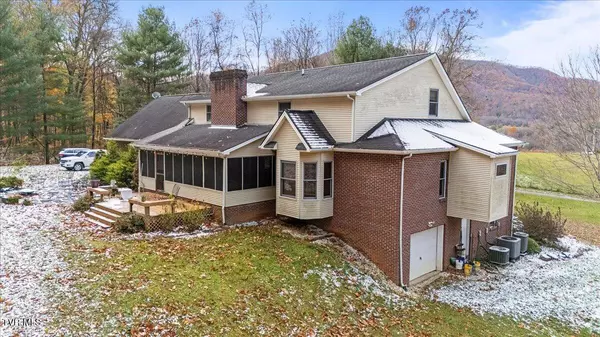 Johnson City, TN 37601,203 Peoples Farm RD