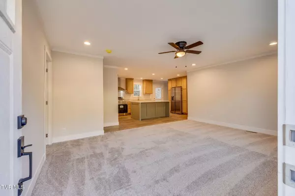 Kingsport, TN 37660,864 Bell Ridge RD