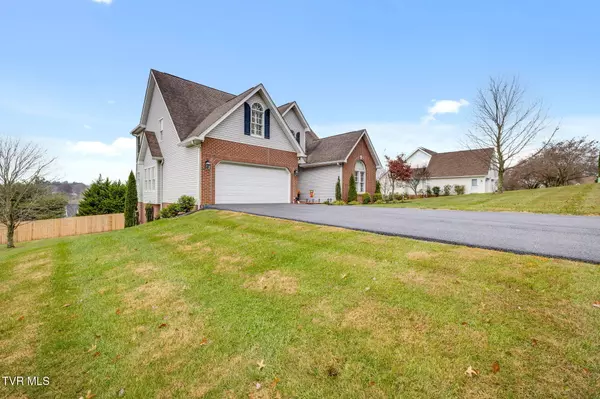 Abingdon, VA 24211,19175 Sterling DR