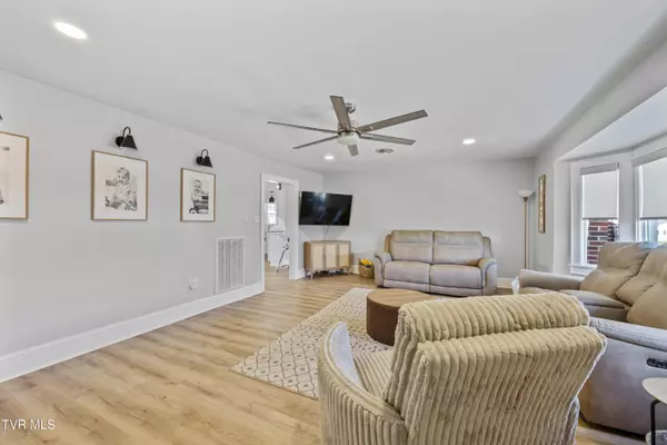 Bristol, TN 37620,1520 Tremont AVE