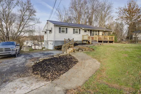 Johnson City, TN 37604,195 Lynn LN