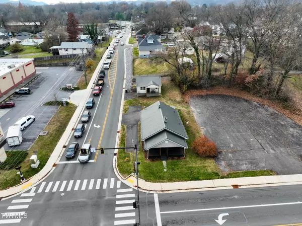 1132 Virginia AVE, Bristol, TN 37620