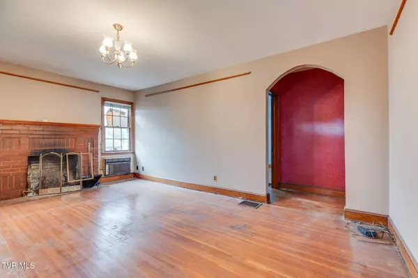 Kingsport, TN 37660,1412 Wabash ST