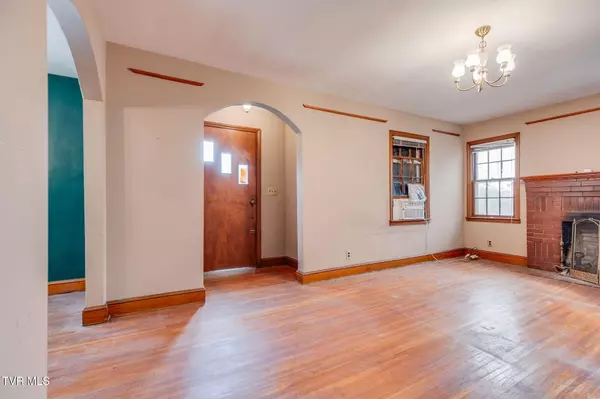 Kingsport, TN 37660,1412 Wabash ST