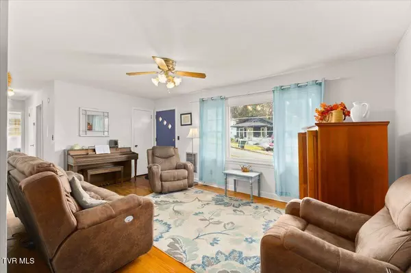 Elizabethton, TN 37643,614 Roan ST