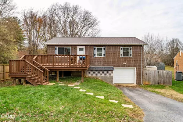 Gray, TN 37615,121 Valley CIR