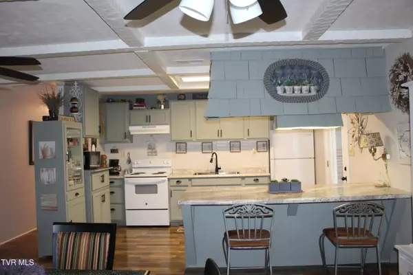 Pennington Gap, VA 24277,41829 Wilderness RD