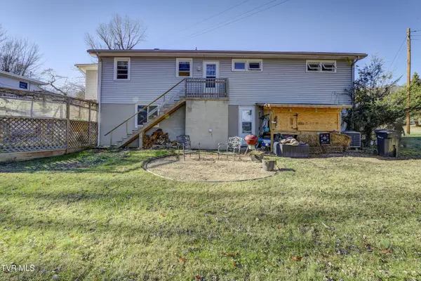 Bristol, TN 37620,1309 Indian Hills DR