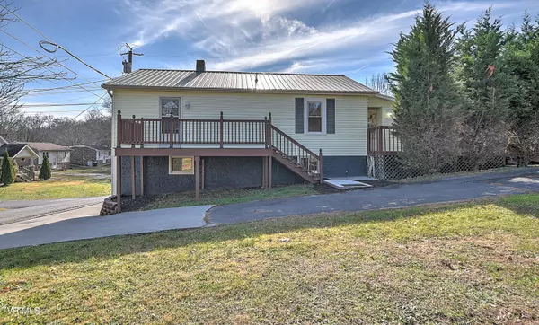 2246 3rd ST, Bristol, TN 37620