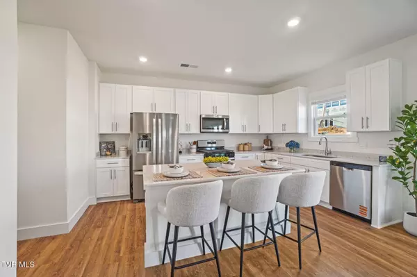 Johnson City, TN 37615,337 Alta Tree Blvd