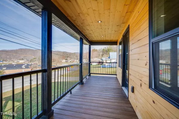 Erwin, TN 37650,201 Okolona DR