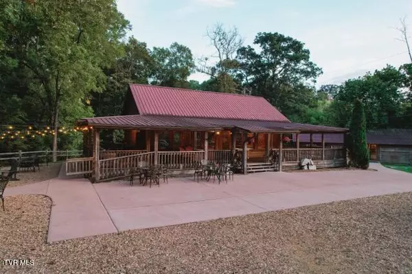 Abingdon, VA 24211,21405 Parks Mill RD