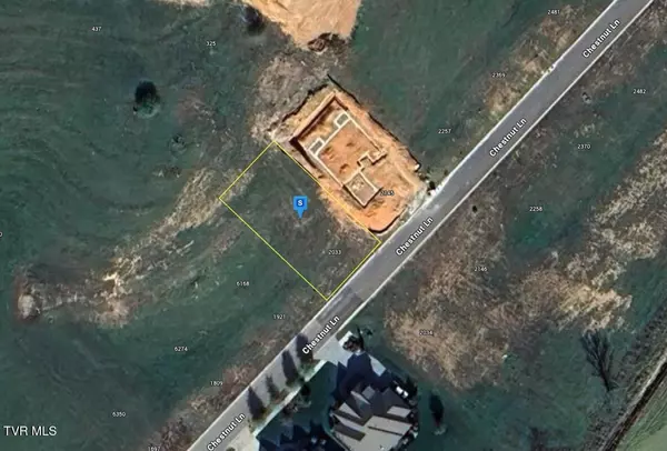 2033 Chestnut LN, Loudon, TN 37774