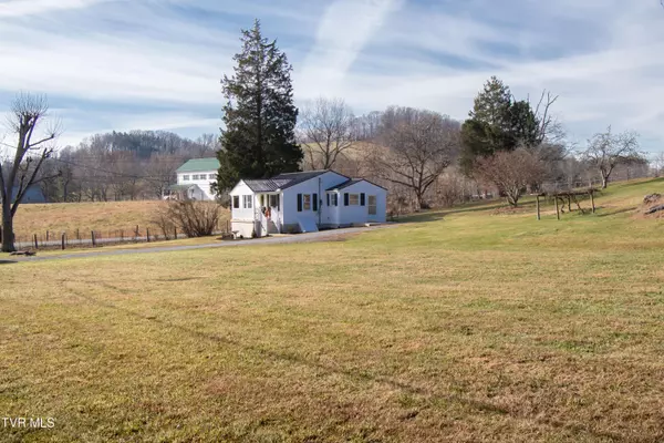 Blountville, TN 37617,2111 Island RD