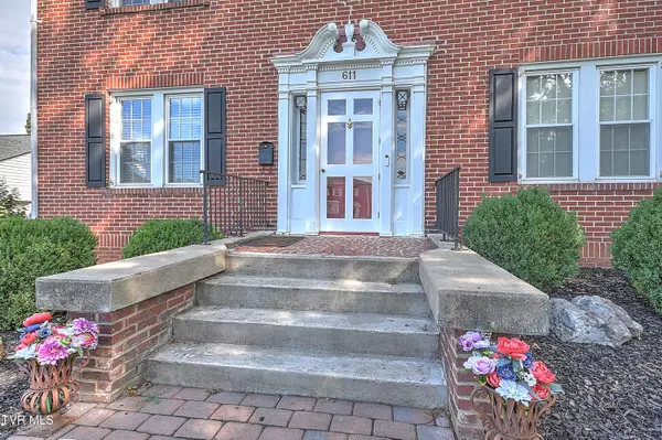 Bristol, VA 24201,611 Lawrence AVE