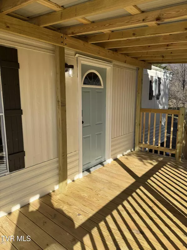 Elizabethton, TN 37643,130 Lewis Blevins RD