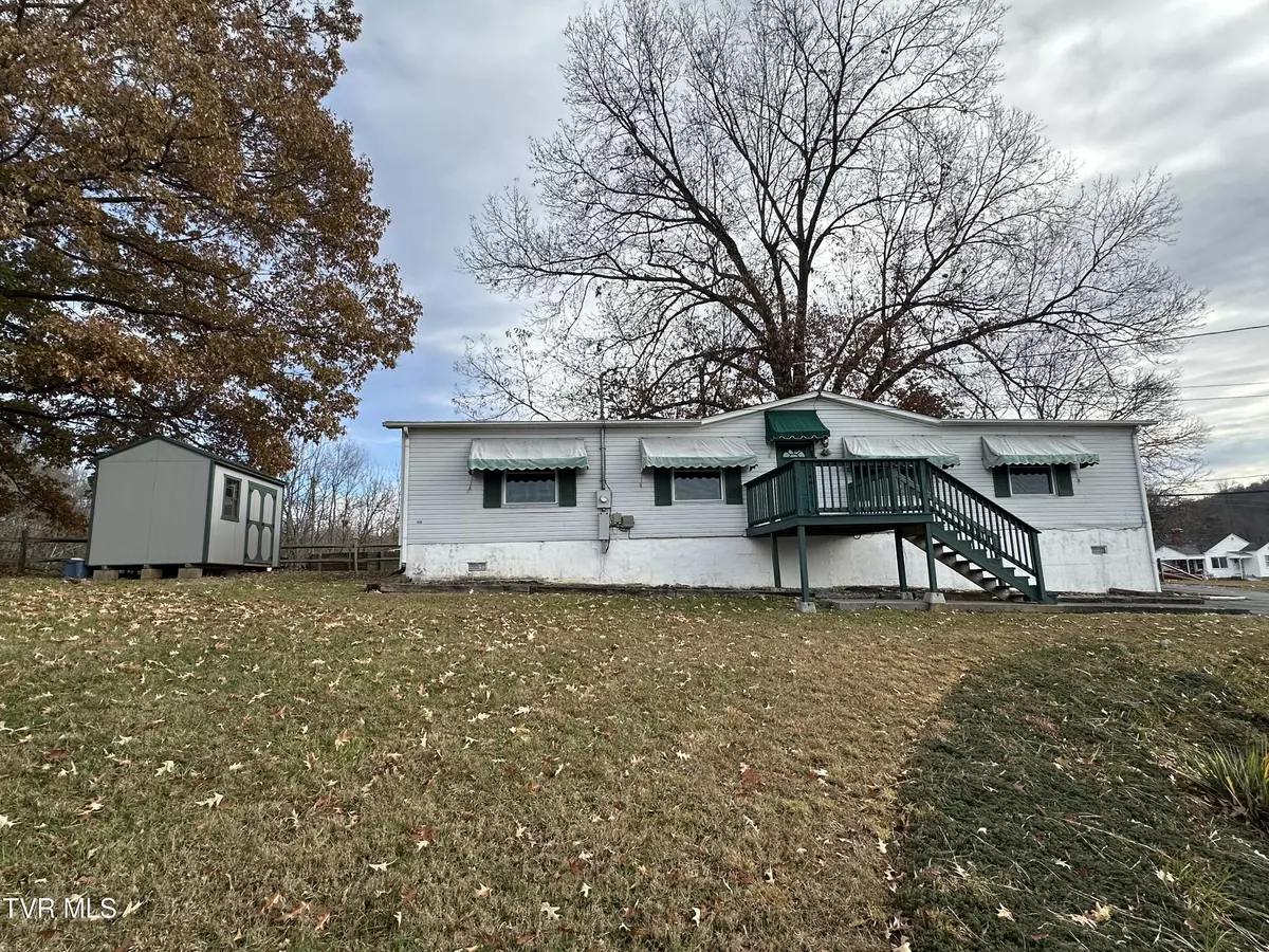 Elizabethton, TN 37643,1313 Siam RD