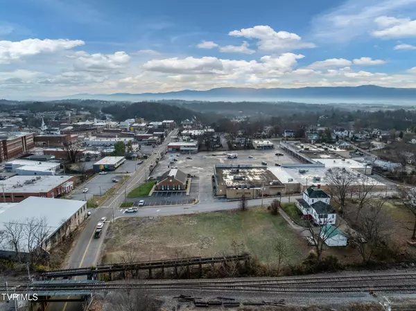 Greeneville, TN 37743,206 Cutler ST