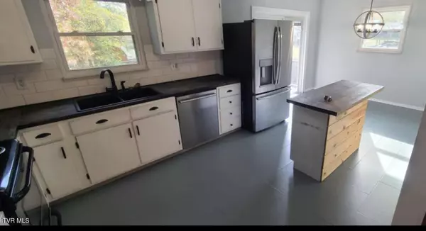 Knoxville, TN 37918,2928 Mynatt RD