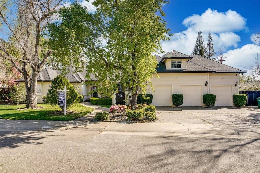 8500 Kenneth Ridge CT, Fair Oaks, CA 95628