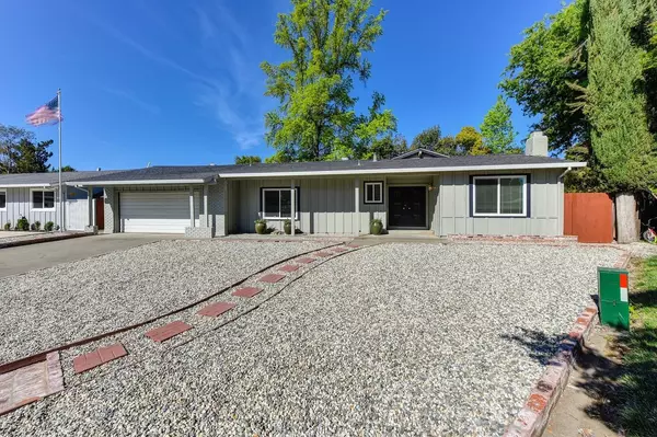 Sacramento, CA 95826,2810 Sandbrook CT