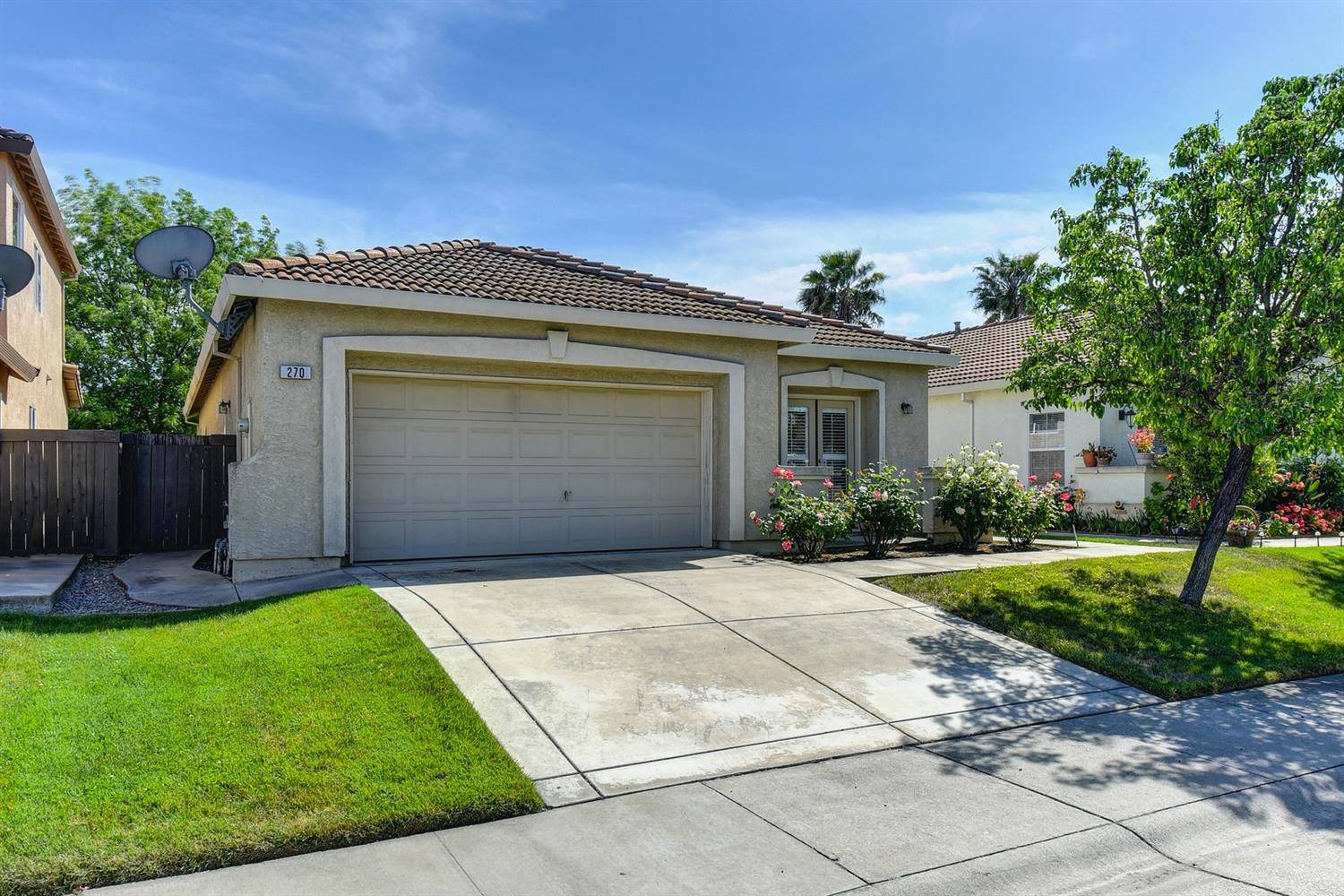 270 Arnold Gamble CIR, Sacramento, CA 95835