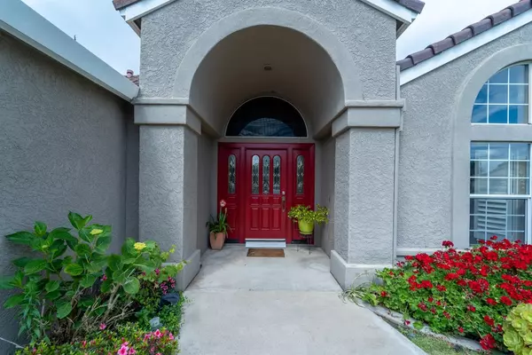 961 Buttercup PL, Manteca, CA 95336