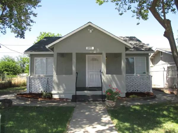 2225 Harris AVE, Sacramento, CA 95838