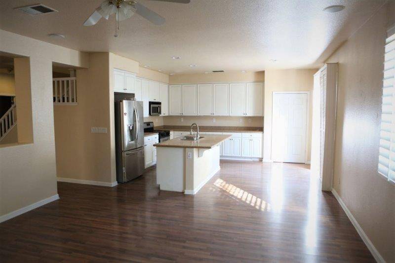 Elk Grove, CA 95757,10141 Jenny Lynn WAY
