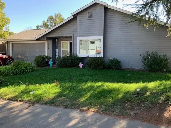 Carmichael, CA 95608,2638 Walnut