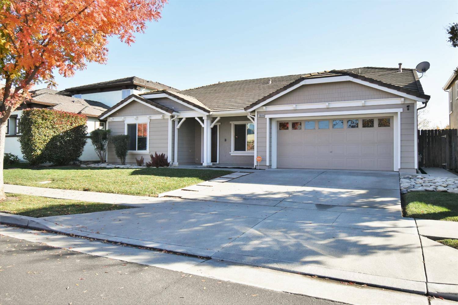 2519 Starling LN, West Sacramento, CA 95691