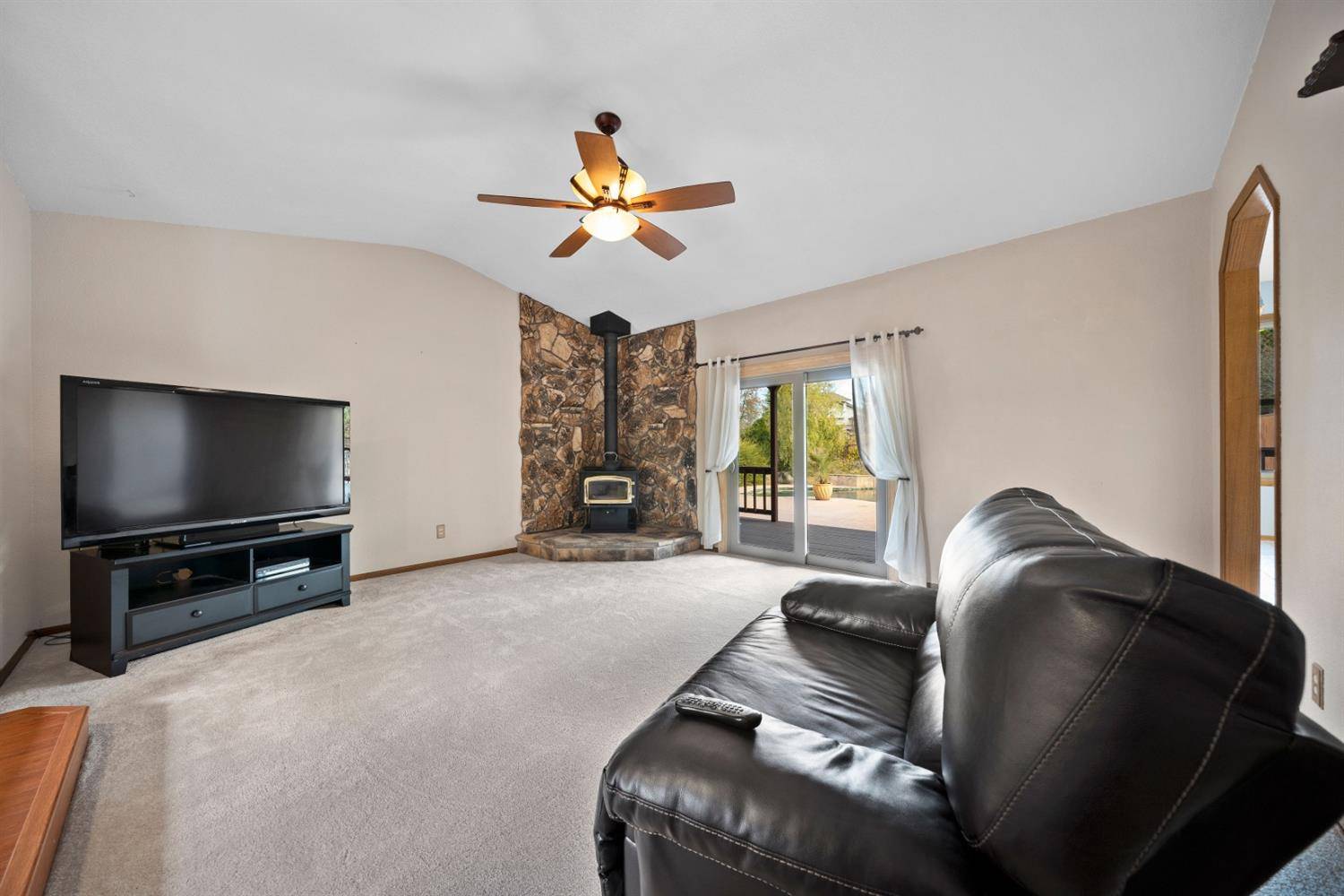 Valley Springs, CA 95252,2361 Toyon CT