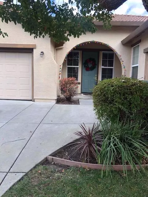 Sacramento, CA 95835,5838 Lolet WAY