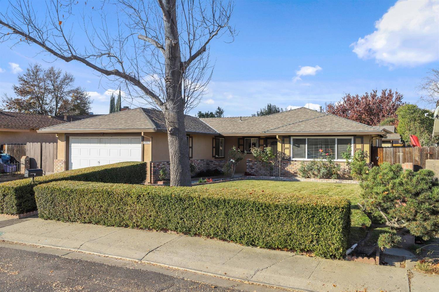 1817 Murrietta, Modesto, CA 95355