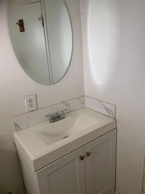 Lodi, CA 95240,1430 S Sacramento ST