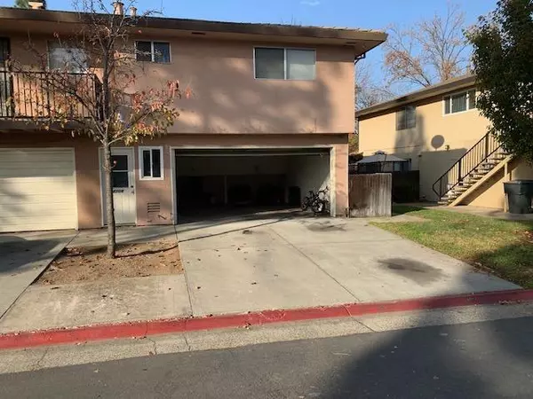 Sacramento, CA 95842,4706 Greenholme Dr #1