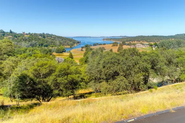 El Dorado Hills, CA 95762,680 Shoreline Pointe