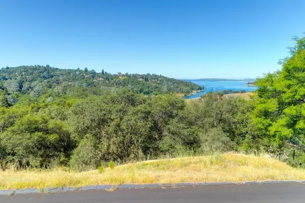 El Dorado Hills, CA 95762,680 Shoreline Pointe