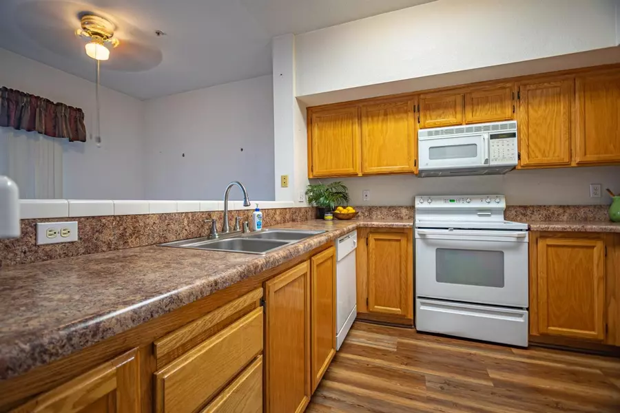 309 Beachcomber DR, Rocklin, CA 95677